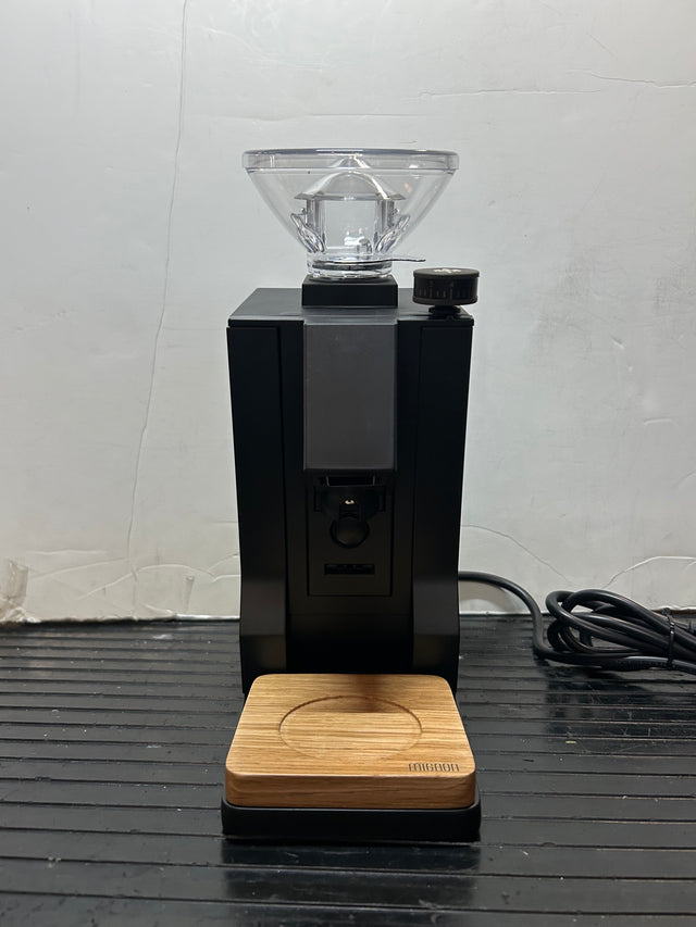 Open Box Eureka Mignon Single Dose Black (3687)