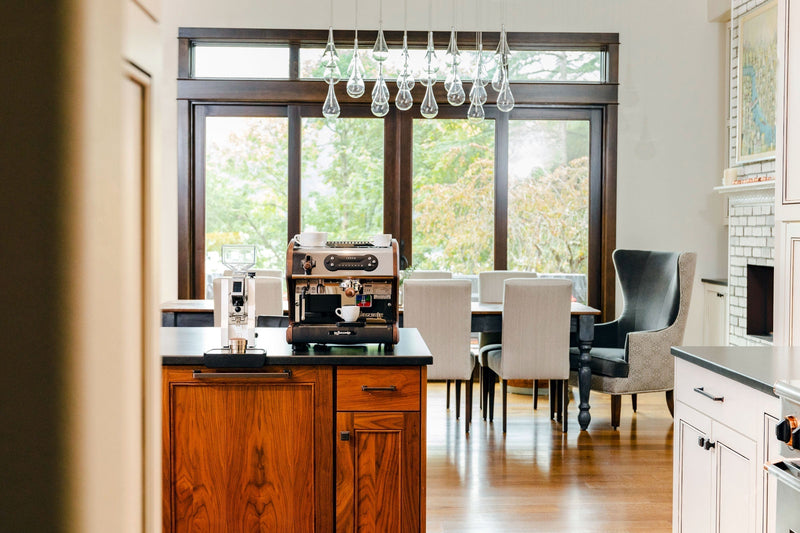 LUCCA A53 Mini vs Breville Barista Express
