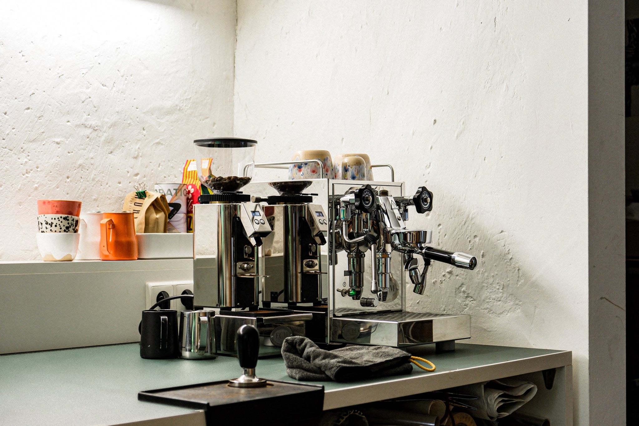 ECM Mechanika Slim PID espresso machine side view lifestyle by Clive Coffee