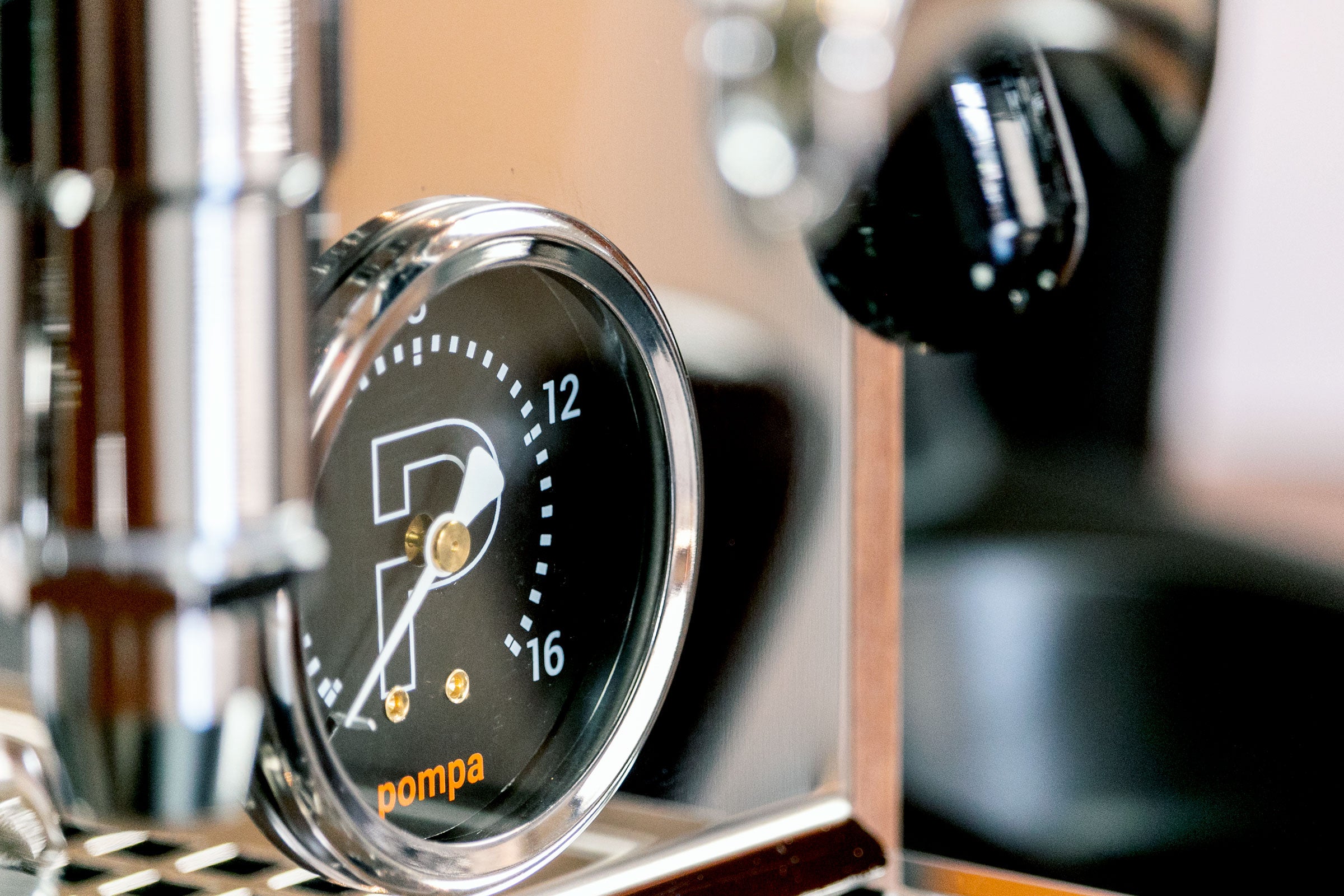 9 Bar Pressure: The Gold Standard – Clive Coffee