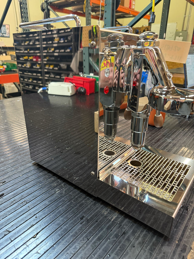 *Local Portland Pickup* Open Box LUCCA Solo (9711)