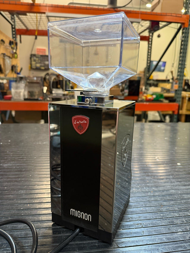 *Portland Pickup* Certified Pre-Owned Eureka Mignon Specialita (6879)