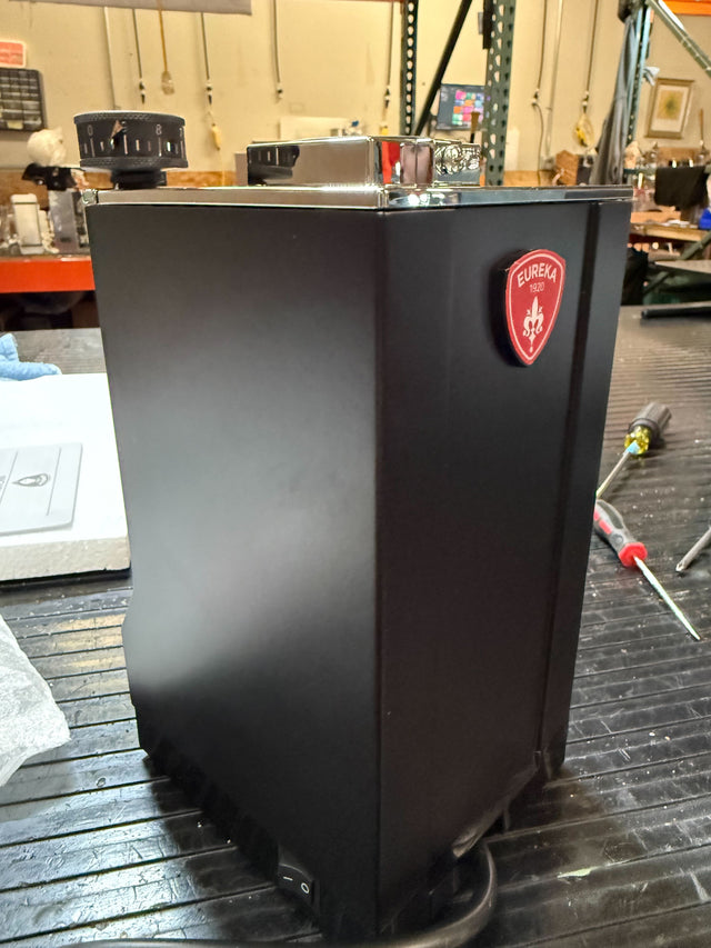 Open Box Eureka Mignon Zero Black (2360)