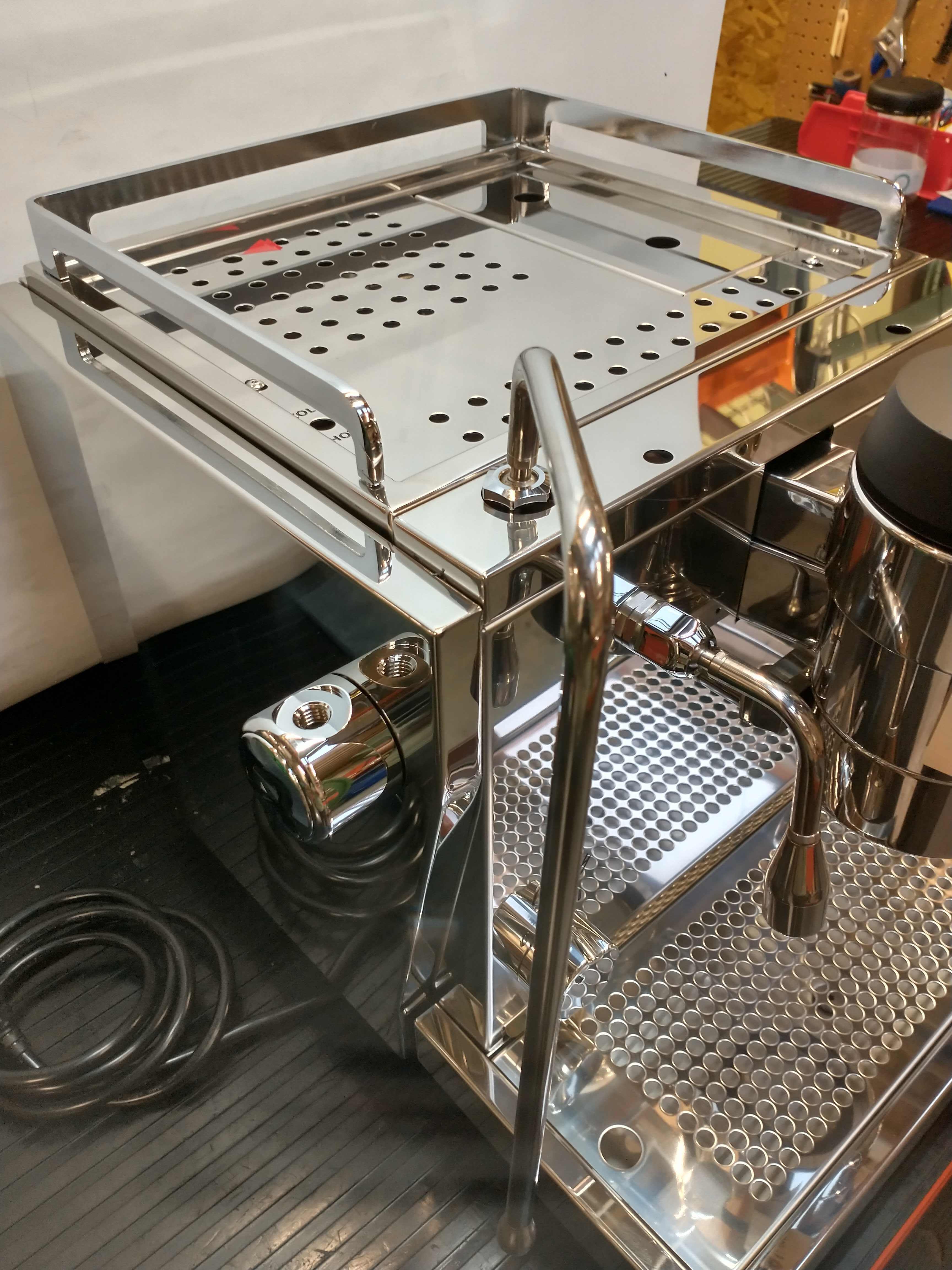 Portland Pickup* Refurbished Rocket R Nine One (9183) – Clive Coffee