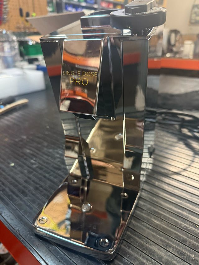 Open Box Eureka Mignon Single Dose Pro (2926)