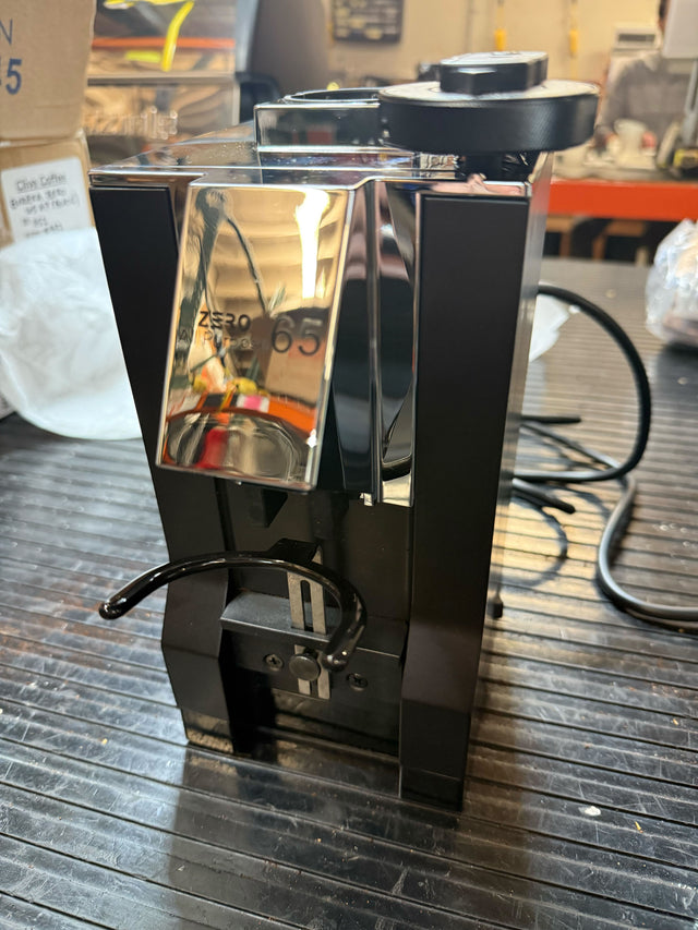 Open Box Eureka Mignon Zero 65 AP (1152)