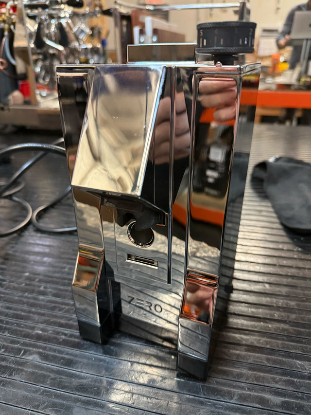 Open Box Eureka Mignon Zero (9698)