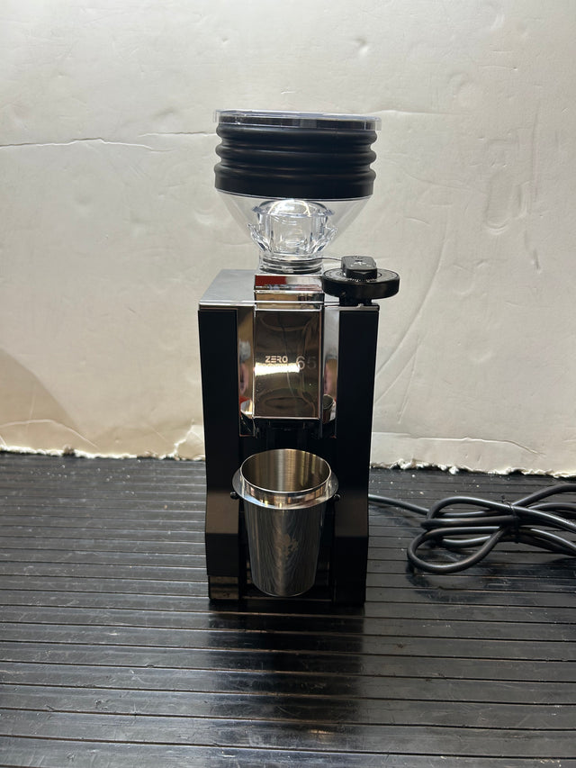 Open Box Eureka Mignon Zero 65 AP Black (1166)