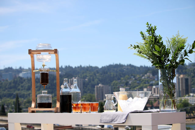Cold Brew Glass Top Beaker, Clive Coffee - Lifestyle