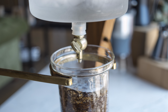 Cold Brew Frit Disc from Clive Coffee - Lifestyle