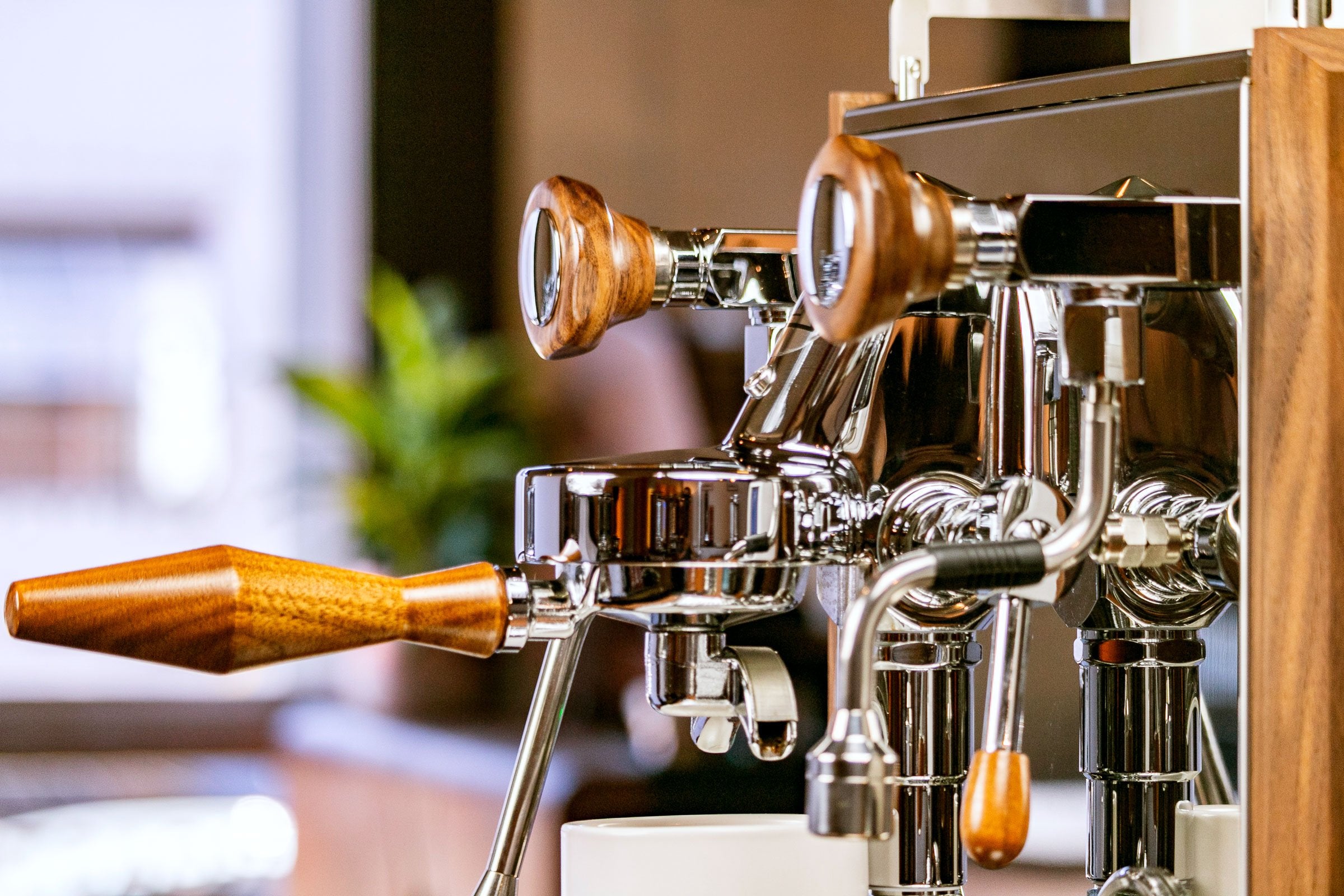 Wood Spouted Portafilter – Clive Coffee