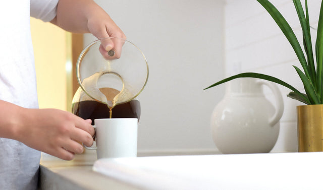 Ratio Handblown Glass Carafe for Ratio Eight coffee maker, Clive Coffee - Lifestyle