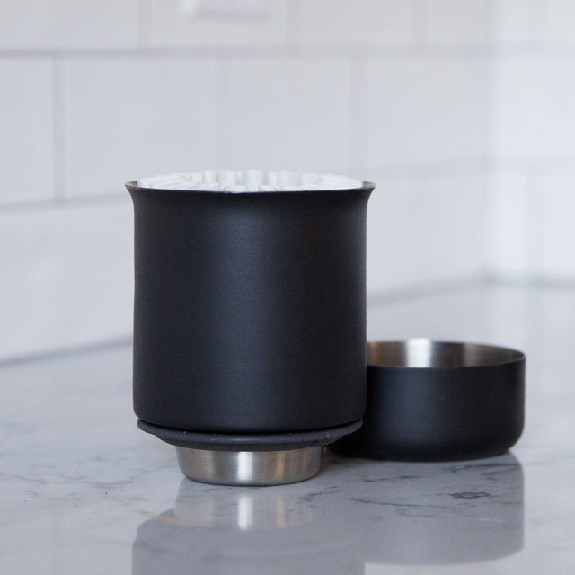 https://clivecoffee.com/cdn/shop/products/Stagg_Dripper_Drip_Cup.jpg?v=1552685104&width=640